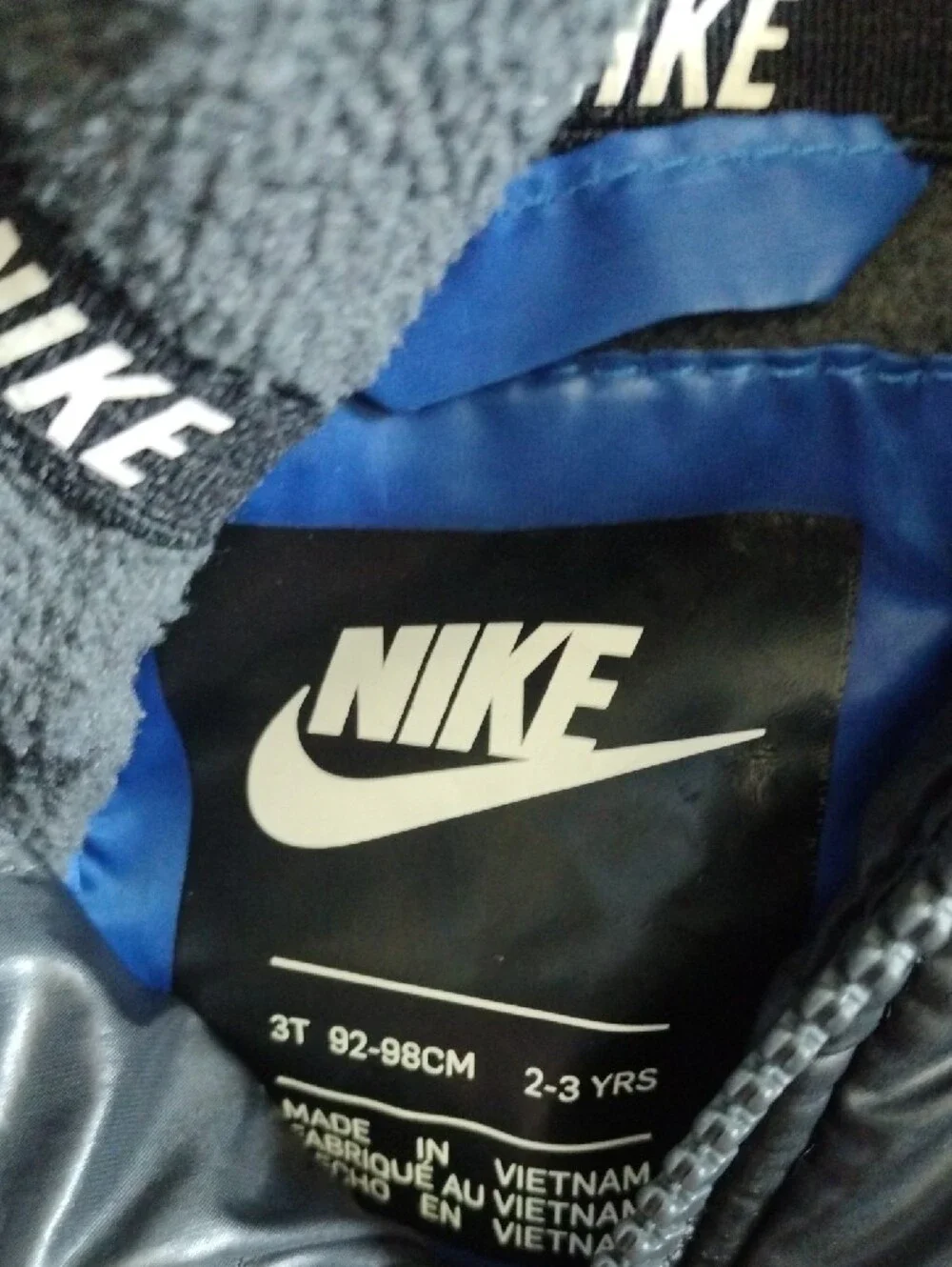 Nike Boys Colorblock Hooded Puffer Jacket - Black & Blue